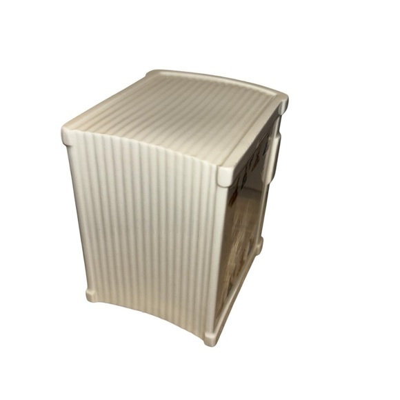 Vintage Lil Bunny Bank - Picture 10 of 11